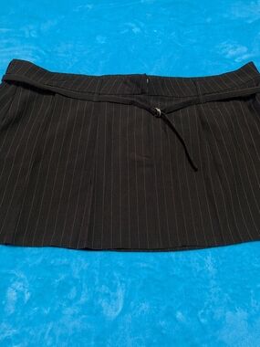 🖤✨ Black Pinstripe Mini Skirt with Tie Waist ✨🖤